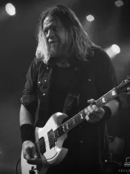 Pepper Keenan