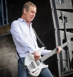 John Edwards [guitarist]